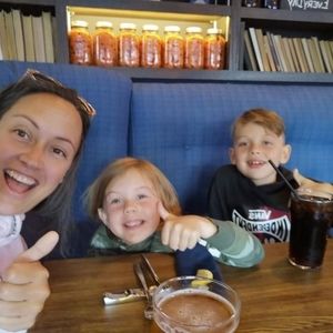 Meet your Posher, Rhys